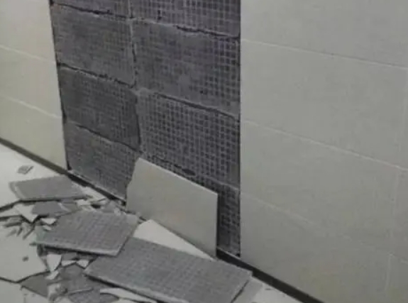 沁阳瓷砖空鼓维修公司分享下沁阳墙砖松动维修的知识
